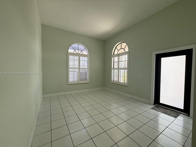 3461 SW 154th Ct in Miami, FL - Building Photo - Building Photo