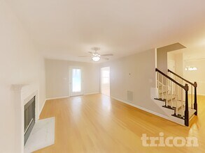 120 Hocutt Dr in Clayton, NC - Building Photo - Building Photo