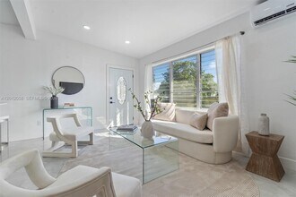 4041 NE 15th Terrace in Pompano Beach, FL - Building Photo - Building Photo