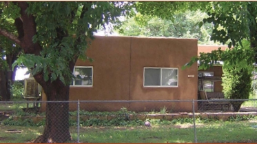 102 Pequeno NW in Albuquerque, NM - Foto de edificio