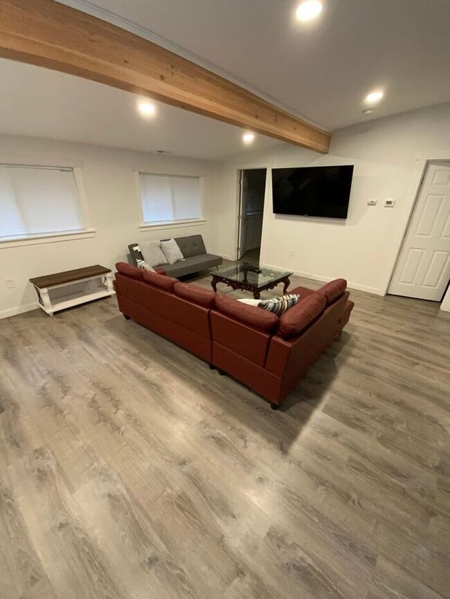 714 3rd St NW in Puyallup, WA - Building Photo - Building Photo