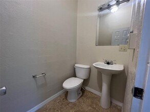 1601 Lakeview Ct in Eustis, FL - Building Photo - Building Photo