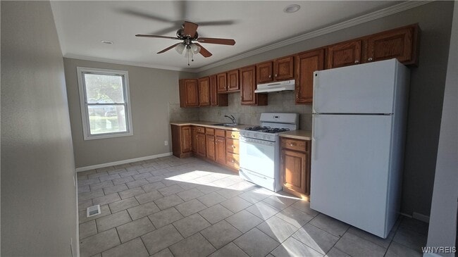 5422 Transit Rd in Depew, NY - Building Photo - Building Photo