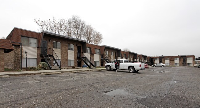 Glenbrooke Apartments in Salt Lake City, UT - Foto de edificio - Building Photo