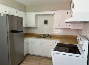 824 Oak Leaf Dr in Nashville, TN - Building Photo - Building Photo