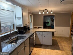 24414 Graham Ave in Smithsburg, MD - Building Photo - Building Photo