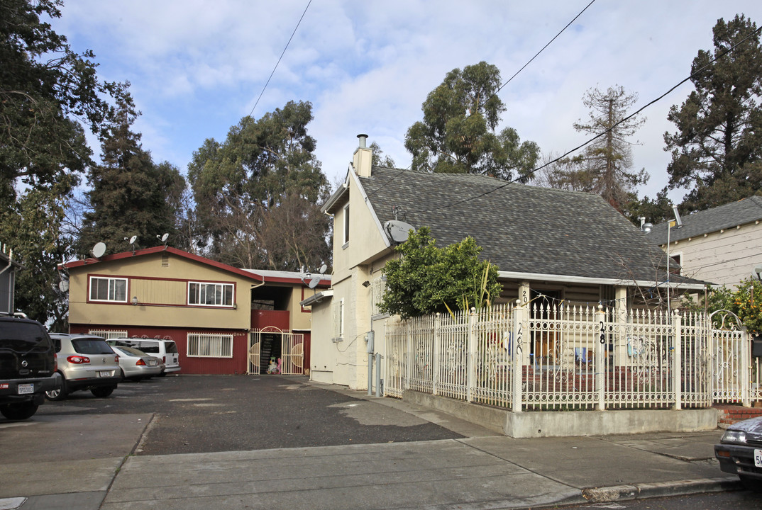 2049-2051 Austin St in Oakland, CA - Building Photo