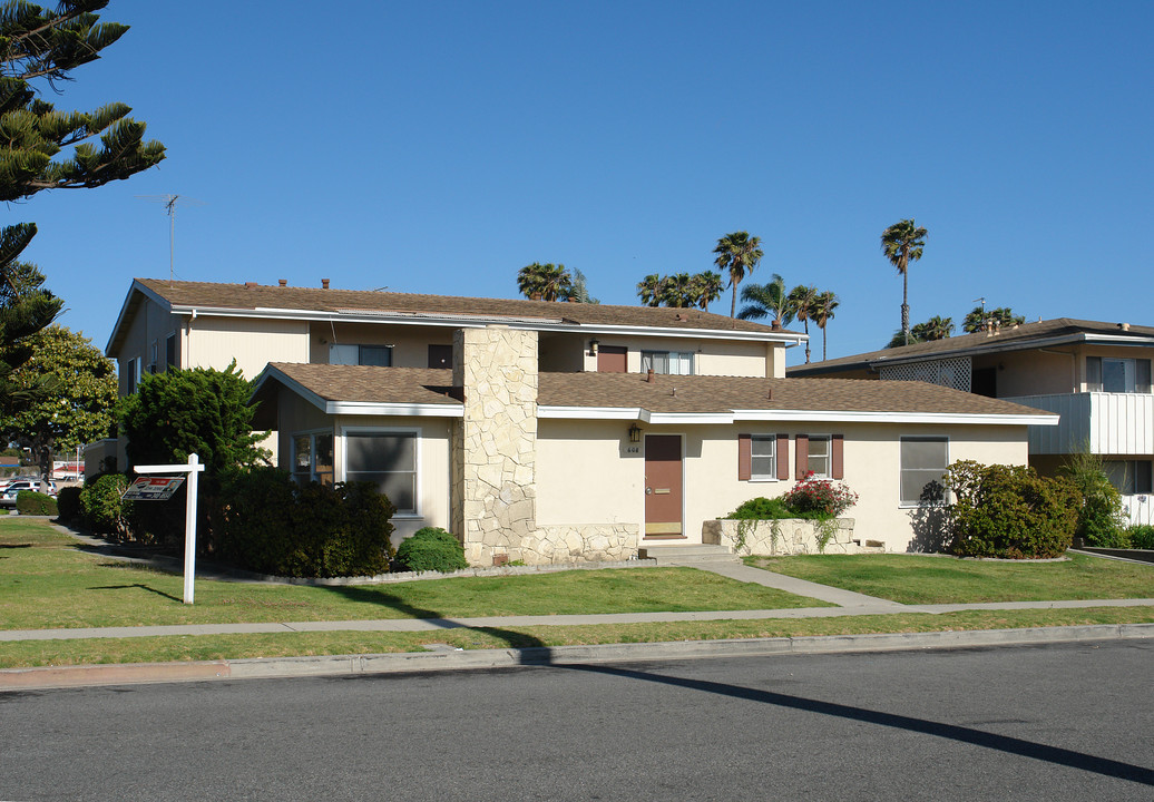 608 Empire Ave in Ventura, CA - Building Photo