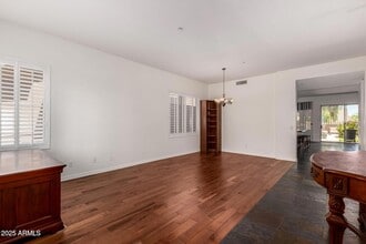 10573 E Sheena Dr in Scottsdale, AZ - Building Photo - Building Photo