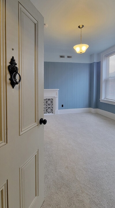 22 N 2nd St, Unit Apt A in Newport, PA - Building Photo