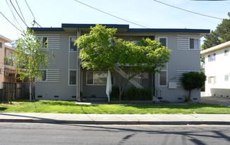 1536 Regent St Apartments