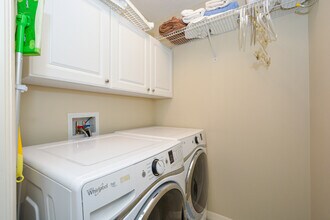 9470 High Gate Dr, Unit Stoneybrook Gold and Coun in Sarasota, FL - Building Photo - Building Photo