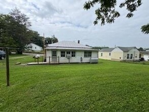 75 Anderson St in Rocky Mount, VA - Building Photo - Building Photo