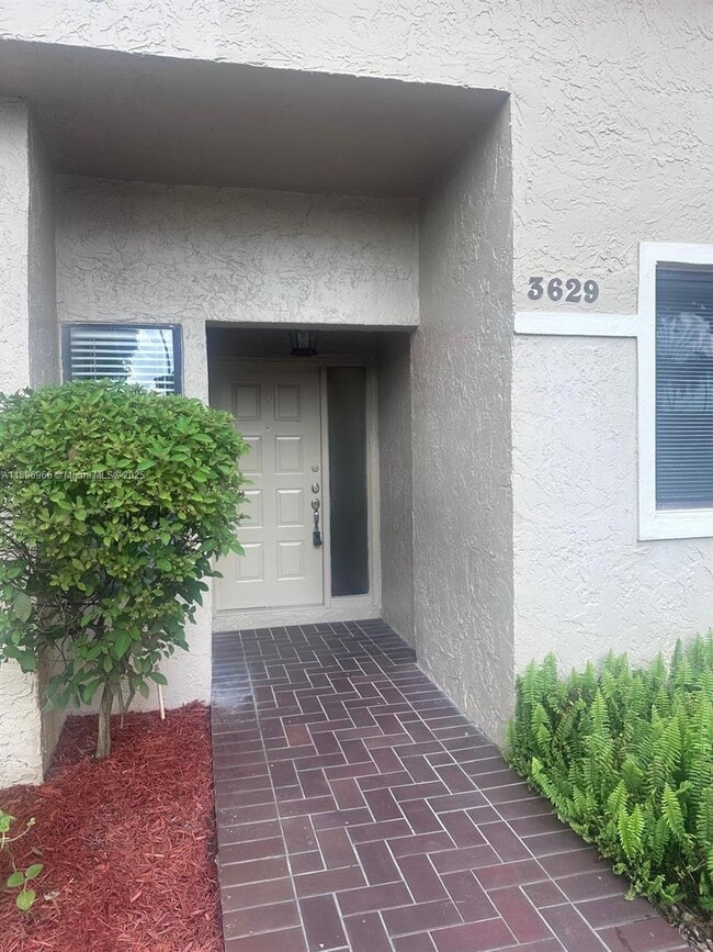property at 3629 Inverrary Blvd W