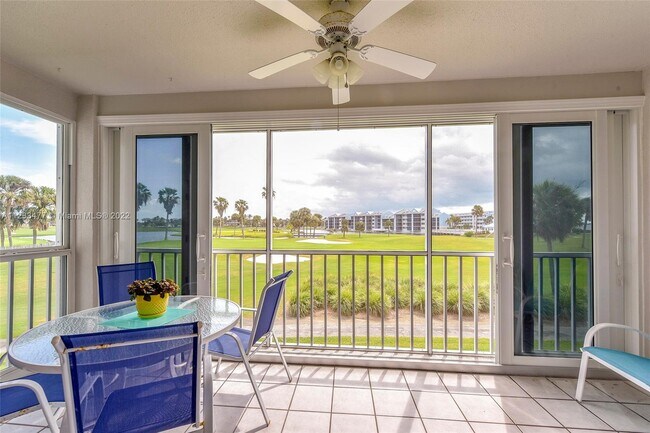 145 NE Edgewater Dr-Unit -4105 in Stuart, FL - Building Photo - Building Photo