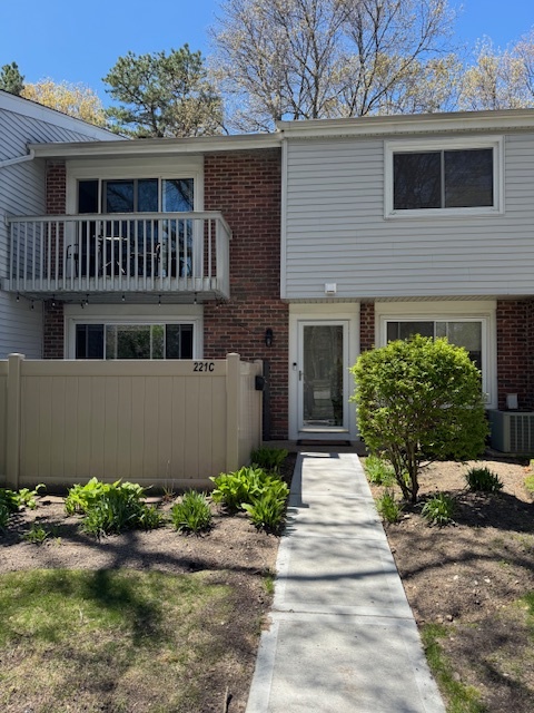 property at 221 Springmeadow Dr