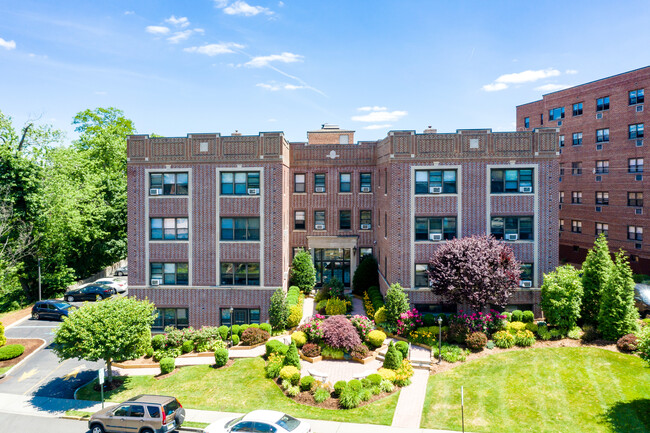 Morris-Hill Apartments in Morristown, NJ - Building Photo - Building Photo