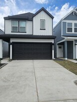 10212 Spring Branch Trail in Houston, TX - Building Photo