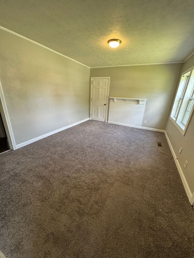 property at 1222 Forman Dr