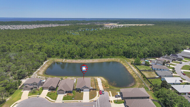 6326 Bedford Ct. in Gulf Breeze, FL - Foto de edificio - Building Photo