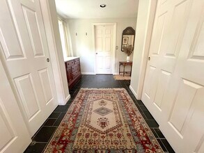 27 Elm St in Hamilton, MA - Building Photo - Building Photo