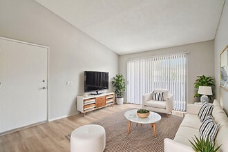 Hensley at Corona Pointe in Corona, CA - Building Photo - Building Photo