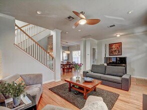 5510 William Holland Ave in Austin, TX - Building Photo - Building Photo