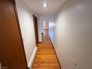 237 Buena Vista Dr in Ringwood, NJ - Building Photo - Building Photo