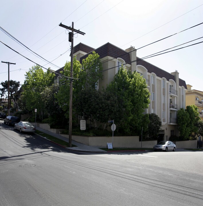 Rochester Colby Apartments in Los Angeles, CA - Building Photo