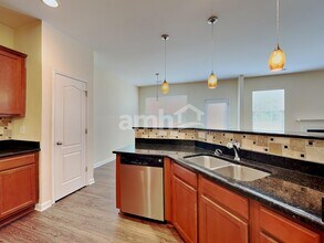 1324 Lombar St in Raleigh, NC - Building Photo - Building Photo