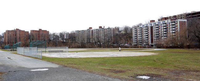 Casas Alquiler en Getty Square, NY