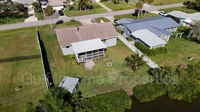 354 5th St Ct E in Ellenton, FL - Building Photo - Building Photo