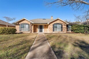 1809 Duke Dr in Richardson, TX - Building Photo