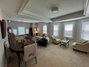 32 Atherton Rd in Brookline, MA - Building Photo - Building Photo