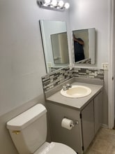 2203 Jurgensen St in Savannah, GA - Building Photo - Building Photo