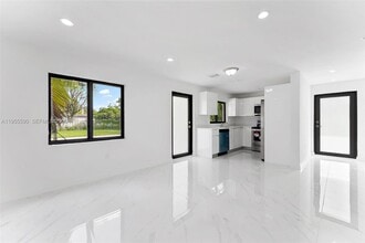 11935 SW 217th St in Goulds, FL - Building Photo - Building Photo