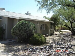 1940 W Manrad Dr in Wickenburg, AZ - Building Photo - Building Photo