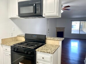 7045 Woodley Ave in Los Angeles, CA - Building Photo - Building Photo