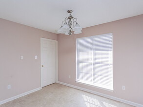 1777 Mary Payton Cove in Southaven, MS - Building Photo - Building Photo