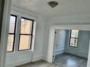 3064 Albany Crescent in Bronx, NY - Foto de edificio - Building Photo