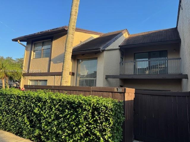 1800 Bayberry Dr in Pembroke Pines, FL - Foto de edificio - Building Photo