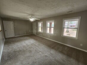 3765 Will Lee Rd in College Park, GA - Building Photo - Building Photo