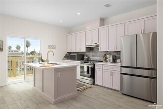 15 Bass Ave in Port Isabel, TX - Building Photo - Building Photo