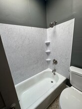 3420 Wilkens Ave in Baltimore, MD - Foto de edificio - Building Photo