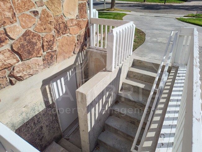 5076 Glendon St W-Unit -5076 B in Murray, UT - Building Photo - Building Photo