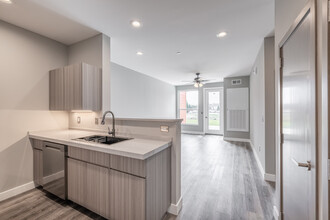 Autumn Towne Senior Apartments in Murfreesboro, TN - Building Photo - Interior Photo
