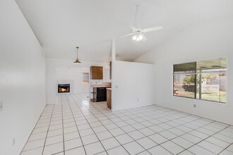 16216 N 16th Pl in Phoenix, AZ - Building Photo - Building Photo