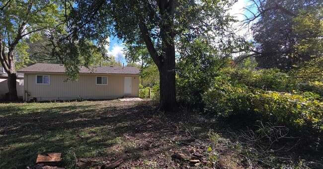 1023 N Nettleton Ave in Springfield, MO - Building Photo - Building Photo