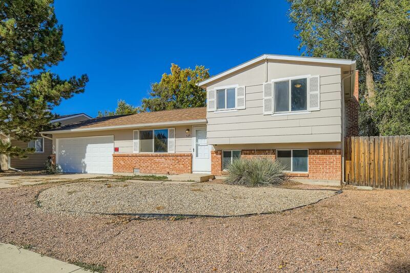 529 Corte Amino in Fountain, CO - Building Photo