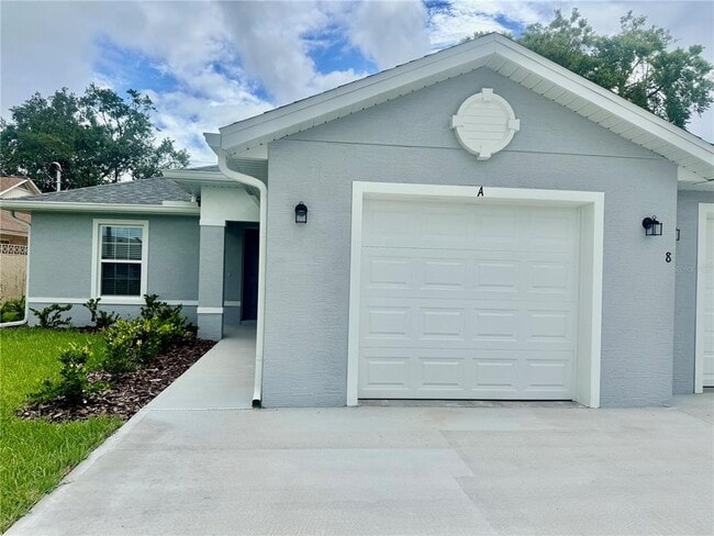 8 Coral Reef Ct N in Palm Coast, FL - Building Photo - Building Photo